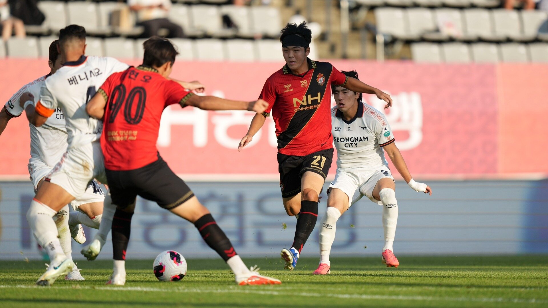 [R26]GYEONGNAM - SEONGNAM